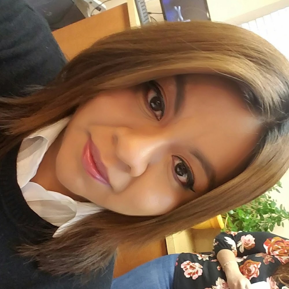 Meet your Posher, Maria